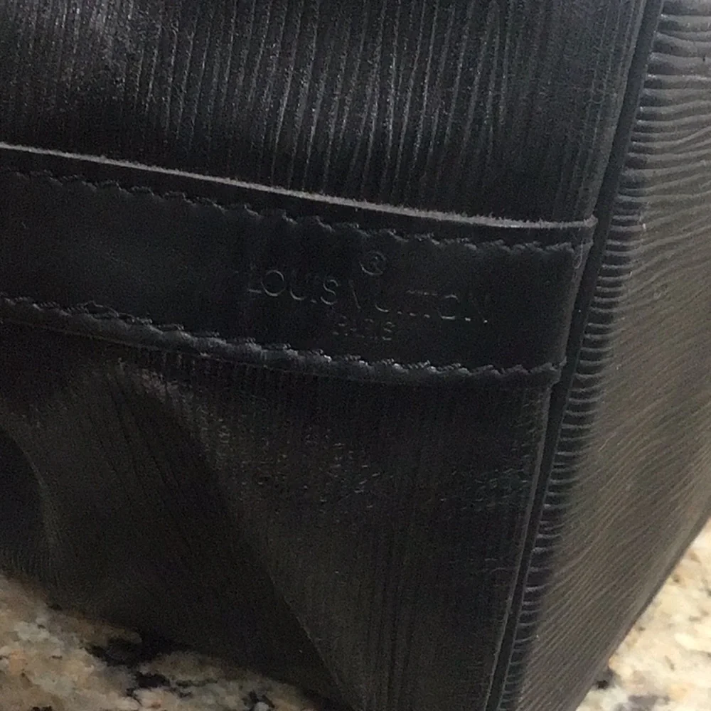 Louis Vuitton Black Epi Leather NOE Bucket Bag w/ dust bag EXCELLENT CONDITION - Picture 7 of 16